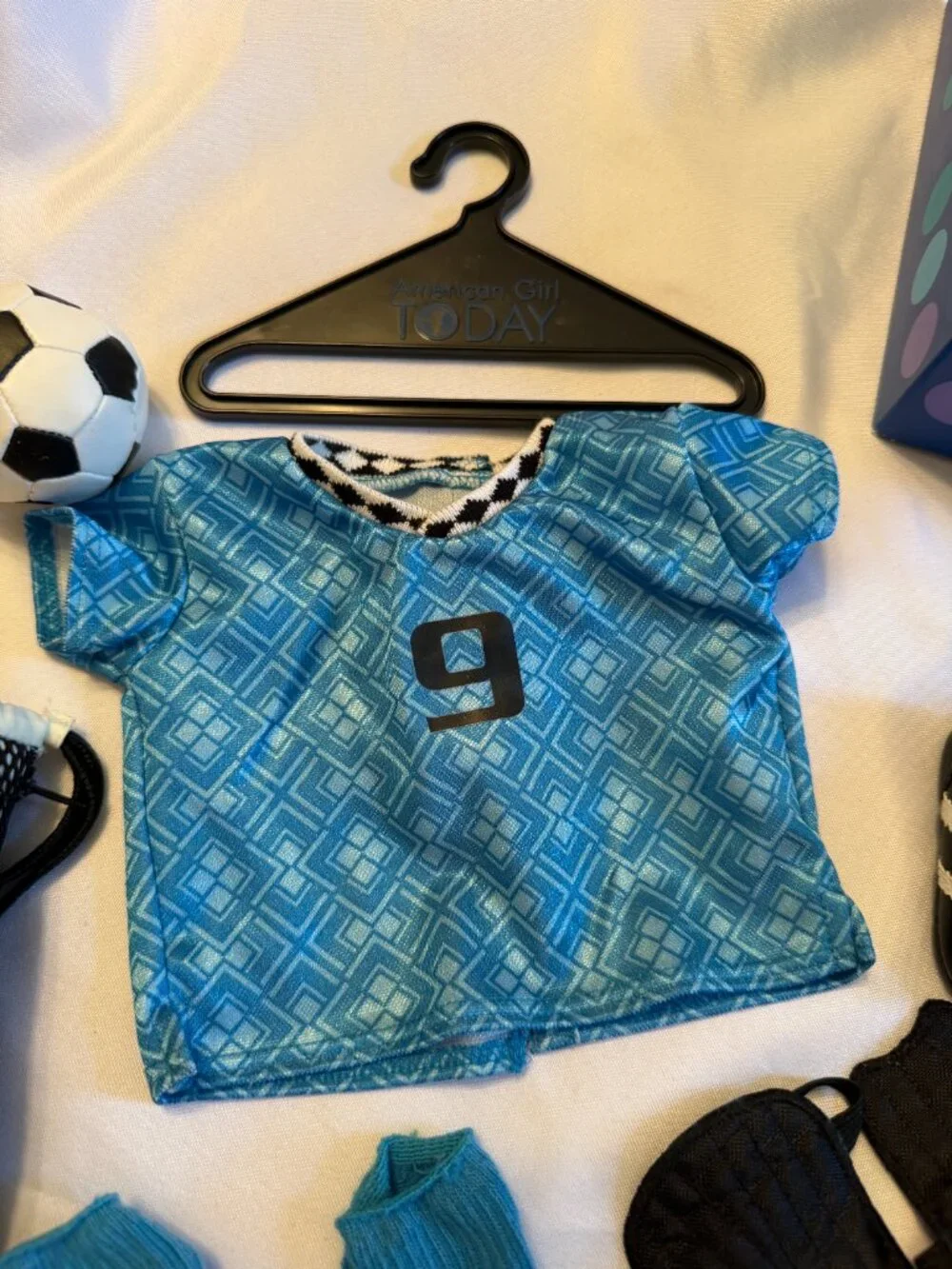 American Girl Doll complete Soccer Outfit (2004) Retired.